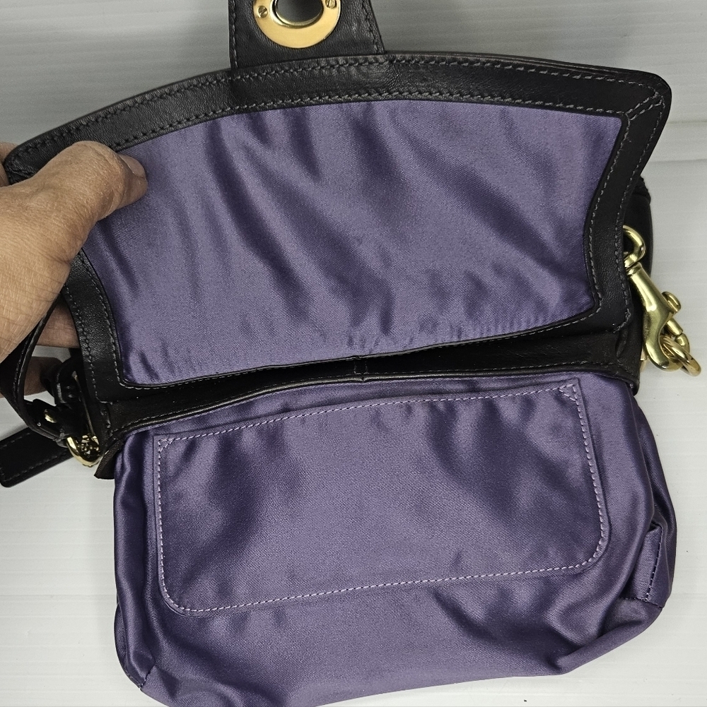 RARE Coach Hampton Vintage Y2K Turnlock Wristlet Clutch – Deep Chocolate Brown - Picture 12 of 15